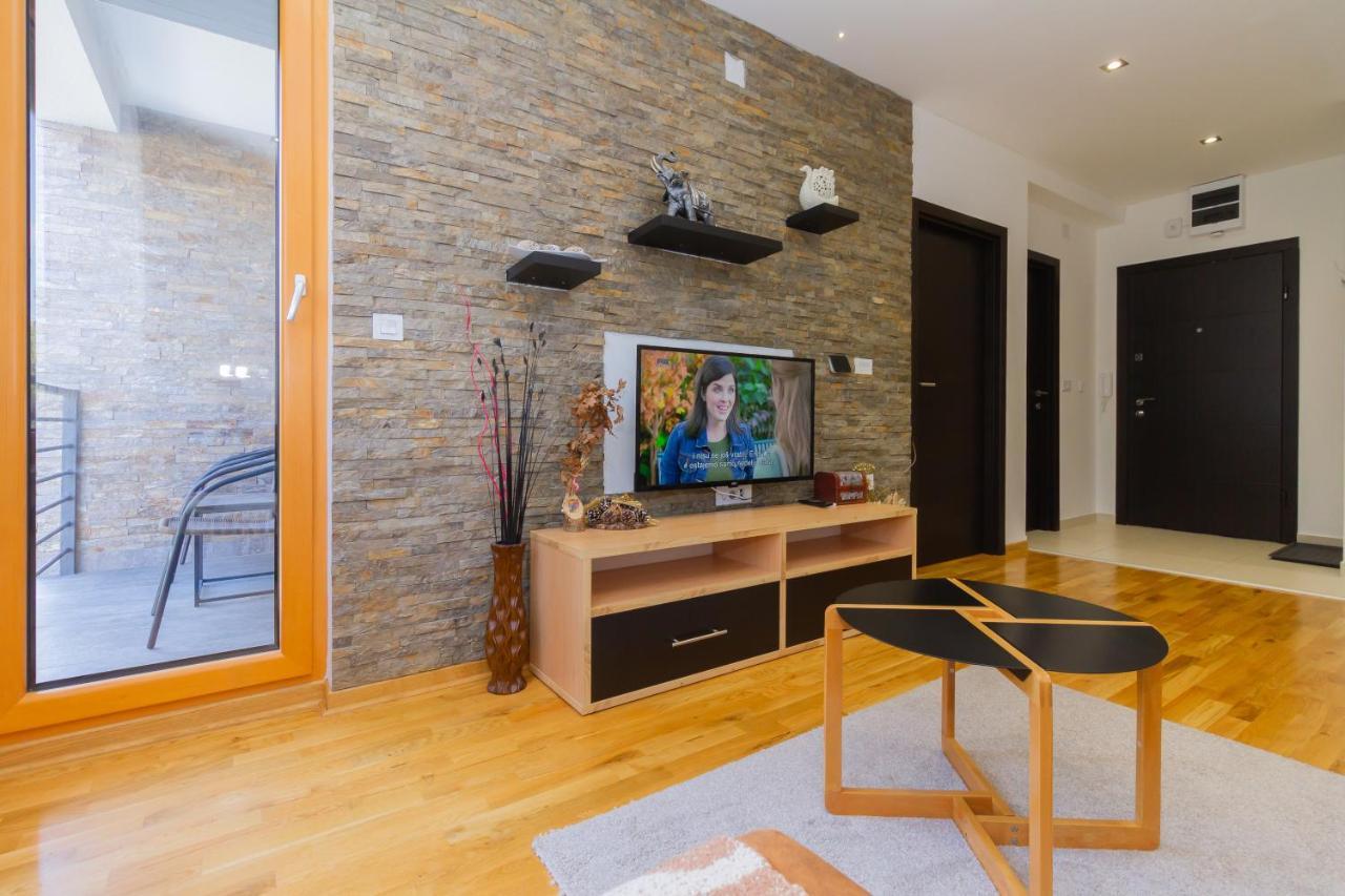 Binis Apartment Zlatibor Luaran gambar