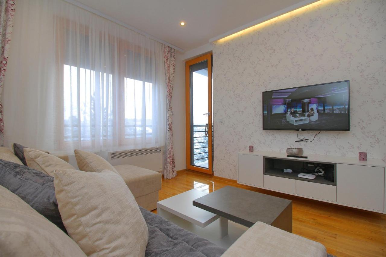 Binis Apartment Zlatibor Luaran gambar